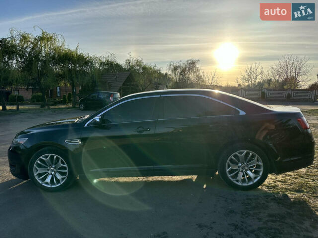 Чорний Форд Taurus, об'ємом двигуна 3.5 л та пробігом 135 тис. км за 12700 $, фото 1 на Automoto.ua
