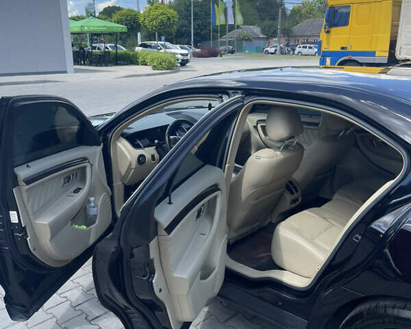 Черный Форд Таурус, объемом двигателя 3.5 л и пробегом 143 тыс. км за 10400 $, фото 6 на Automoto.ua