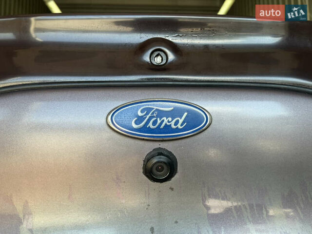 Фіолетовий Форд Taurus, об'ємом двигуна 3 л та пробігом 300 тис. км за 1750 $, фото 10 на Automoto.ua