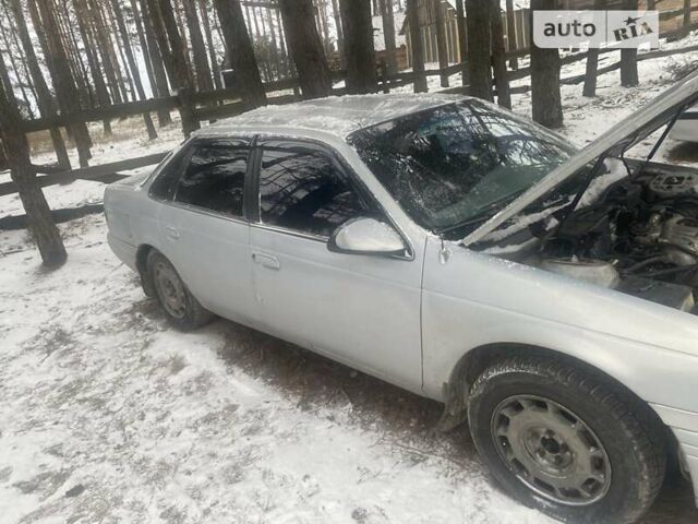 Форд Таурус, объемом двигателя 3 л и пробегом 250 тыс. км за 2250 $, фото 4 на Automoto.ua