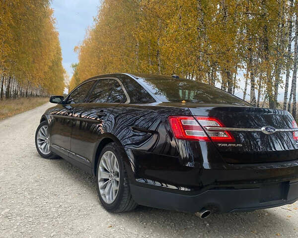 Форд Taurus, об'ємом двигуна 2 л та пробігом 198 тис. км за 9300 $, фото 4 на Automoto.ua