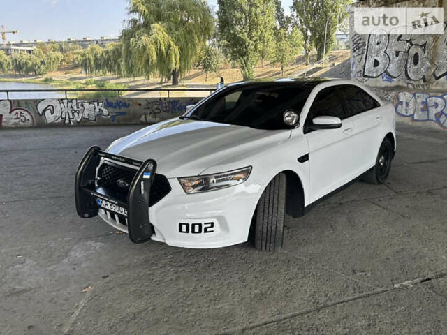 Форд Таурус, объемом двигателя 3.7 л и пробегом 120 тыс. км за 13000 $, фото 2 на Automoto.ua