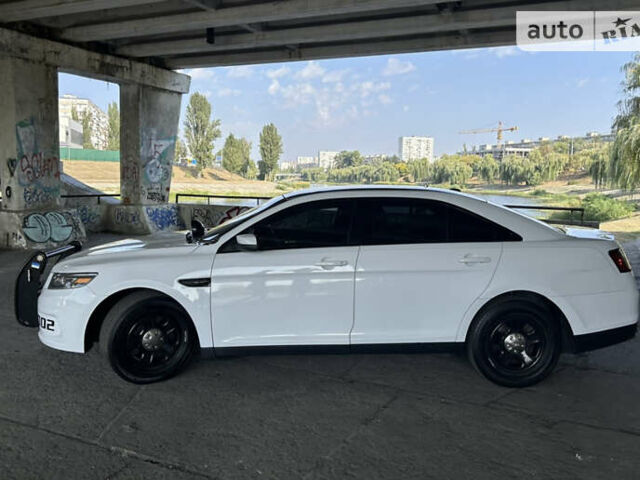 Форд Таурус, объемом двигателя 3.7 л и пробегом 120 тыс. км за 13000 $, фото 4 на Automoto.ua