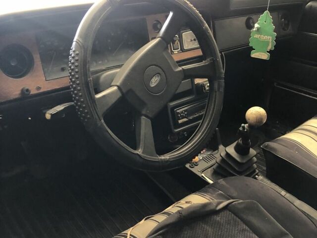 Сірий Форд Taurus, об'ємом двигуна 0 л та пробігом 400 тис. км за 350 $, фото 7 на Automoto.ua