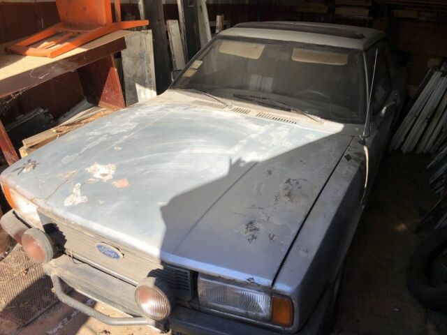 Сірий Форд Taurus, об'ємом двигуна 0 л та пробігом 400 тис. км за 350 $, фото 2 на Automoto.ua