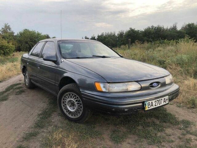 Серый Форд Таурус, объемом двигателя 3 л и пробегом 50 тыс. км за 1200 $, фото 4 на Automoto.ua