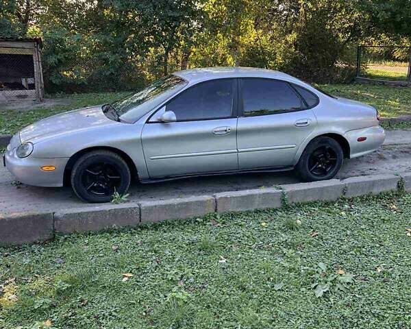 Серый Форд Таурус, объемом двигателя 2.93 л и пробегом 200 тыс. км за 2999 $, фото 6 на Automoto.ua