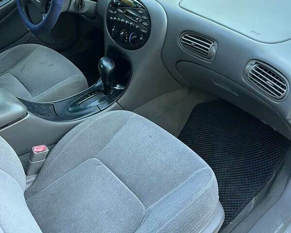 Серый Форд Таурус, объемом двигателя 2.93 л и пробегом 200 тыс. км за 2999 $, фото 18 на Automoto.ua