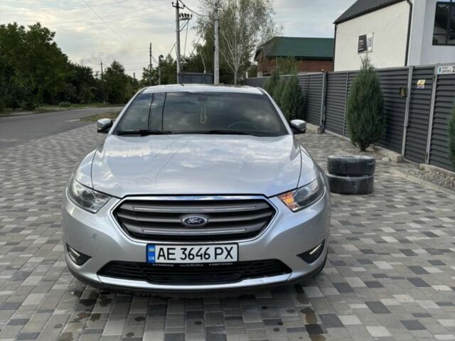 Сірий Форд Taurus, об'ємом двигуна 2 л та пробігом 170 тис. км за 8000 $, фото 4 на Automoto.ua