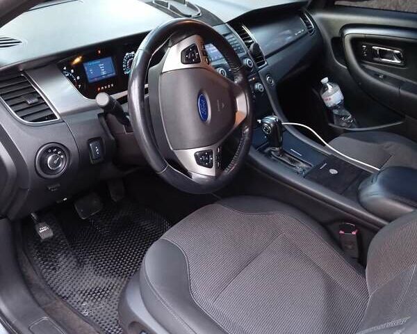 Сірий Форд Taurus, об'ємом двигуна 3.5 л та пробігом 210 тис. км за 9999 $, фото 4 на Automoto.ua