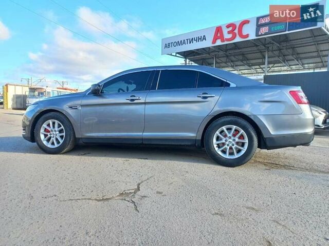Серый Форд Таурус, объемом двигателя 3.5 л и пробегом 225 тыс. км за 8500 $, фото 9 на Automoto.ua