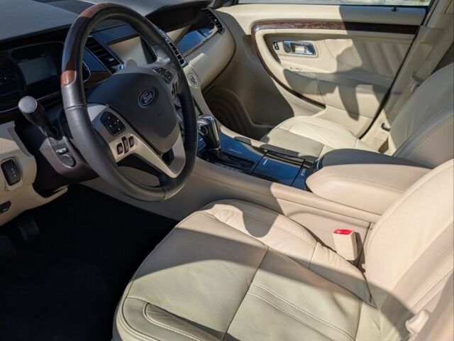 Сірий Форд Taurus, об'ємом двигуна 3.5 л та пробігом 158 тис. км за 12300 $, фото 9 на Automoto.ua