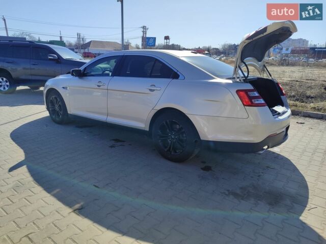 Сірий Форд Taurus, об'ємом двигуна 3.5 л та пробігом 162 тис. км за 11000 $, фото 4 на Automoto.ua