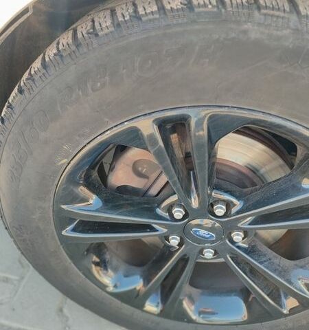 Сірий Форд Taurus, об'ємом двигуна 3.5 л та пробігом 161 тис. км за 11000 $, фото 17 на Automoto.ua