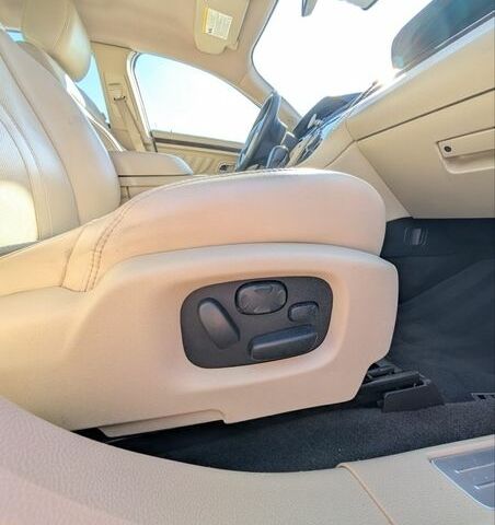 Серый Форд Таурус, объемом двигателя 3.5 л и пробегом 158 тыс. км за 12900 $, фото 20 на Automoto.ua