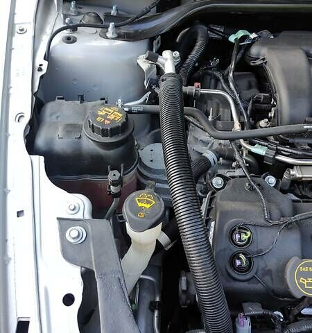 Серый Форд Таурус, объемом двигателя 3.5 л и пробегом 109 тыс. км за 16800 $, фото 4 на Automoto.ua