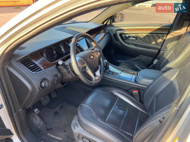 Форд Таурус 2018 в Житомире на Automoto.ua Серый Форд Таурус, объемом двигателя 3.5 л и пробегом 67 тыс. км за 13000 $, фото 8 на Automoto.ua