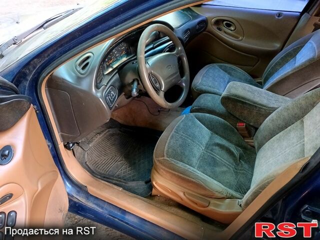 Синий Форд Таурус, объемом двигателя 3 л и пробегом 203 тыс. км за 1299 $, фото 4 на Automoto.ua