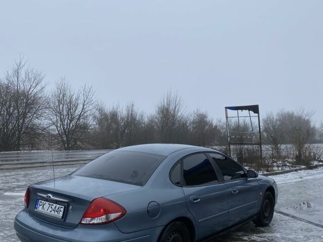 Синий Форд Таурус, объемом двигателя 3 л и пробегом 170 тыс. км за 2000 $, фото 4 на Automoto.ua