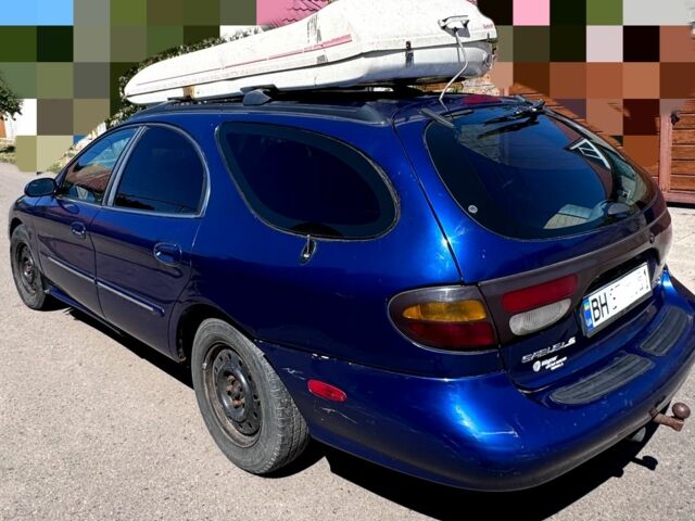 Синій Форд Taurus, об'ємом двигуна 3 л та пробігом 180 тис. км за 2300 $, фото 3 на Automoto.ua