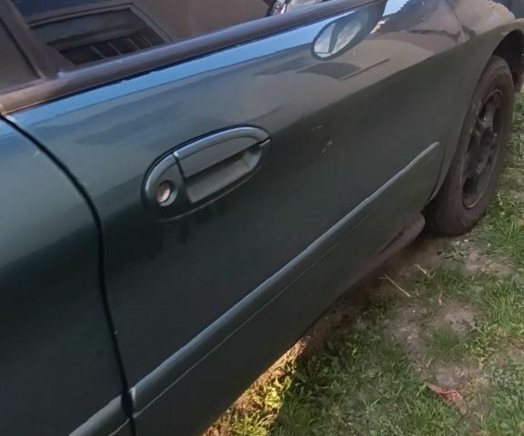 Форд Taurus 1997 у Брусилове на Automoto.ua Зелений Форд Taurus, об'ємом двигуна 3 л та пробігом 172 тис. км за 1750 $, фото 5 на Automoto.ua