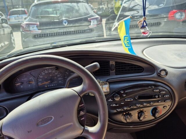 Зелений Форд Taurus, об'ємом двигуна 3 л та пробігом 270 тис. км за 1500 $, фото 10 на Automoto.ua