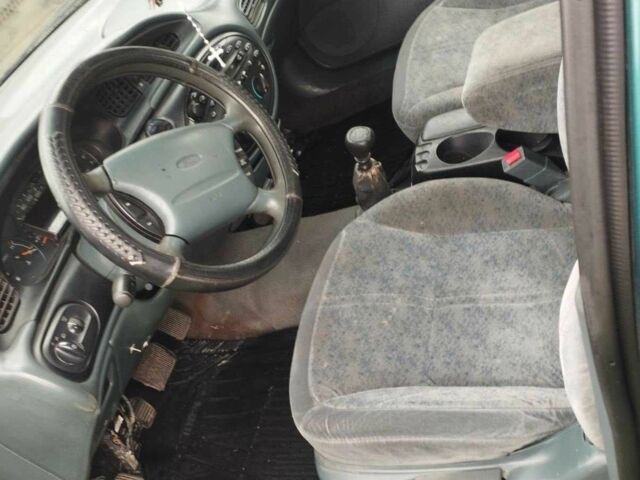 Форд Таурус 1999 в Белой Церкве на Automoto.ua Зеленый Форд Таурус, объемом двигателя 0 л и пробегом 100 тыс. км за 560 $, фото 6 на Automoto.ua