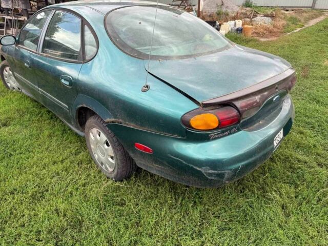 Форд Таурус 1999 в Белой Церкве на Automoto.ua Зеленый Форд Таурус, объемом двигателя 0 л и пробегом 100 тыс. км за 560 $, фото 3 на Automoto.ua