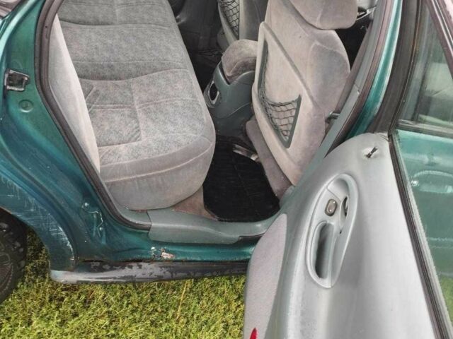 Форд Таурус 1999 в Белой Церкве на Automoto.ua Зеленый Форд Таурус, объемом двигателя 0 л и пробегом 100 тыс. км за 560 $, фото 8 на Automoto.ua