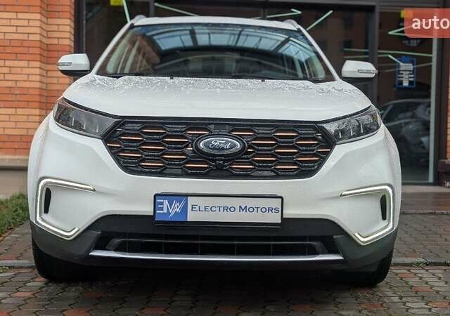 Белый Форд Территори, объемом двигателя 0 л и пробегом 50 тыс. км за 18499 $, фото 3 на Automoto.ua