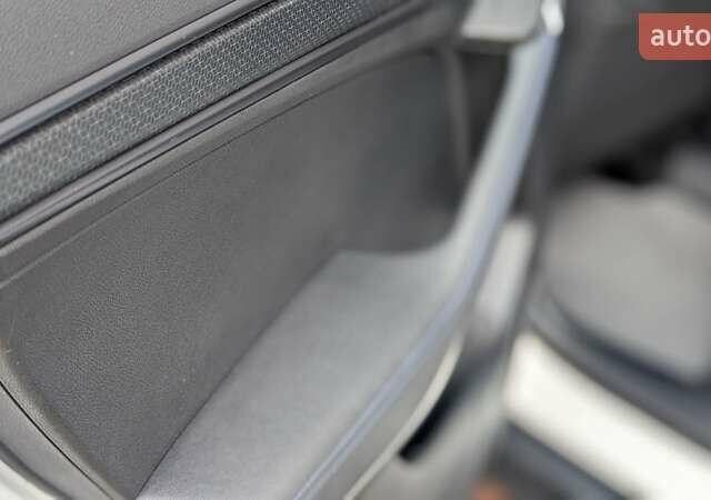 Белый Форд Территори, объемом двигателя 0 л и пробегом 50 тыс. км за 18499 $, фото 15 на Automoto.ua