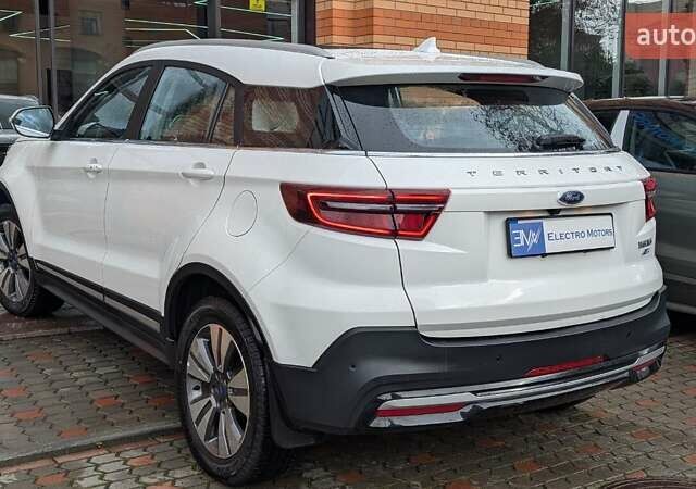 Белый Форд Территори, объемом двигателя 0 л и пробегом 50 тыс. км за 18499 $, фото 74 на Automoto.ua