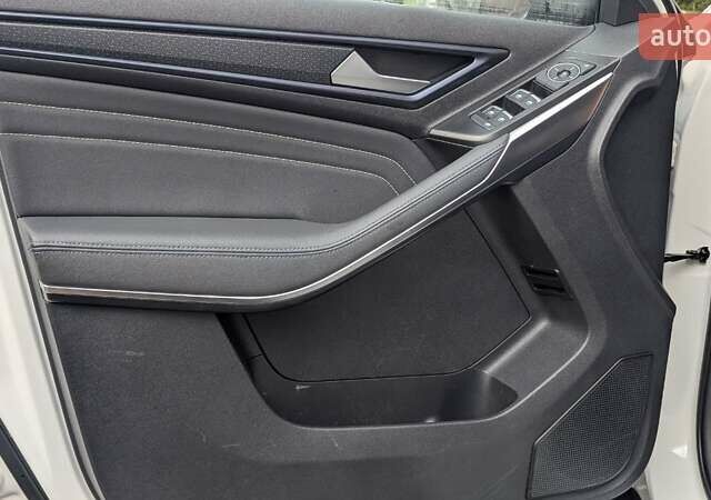 Белый Форд Территори, объемом двигателя 0 л и пробегом 50 тыс. км за 18499 $, фото 17 на Automoto.ua