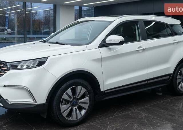 Белый Форд Территори, объемом двигателя 0 л и пробегом 50 тыс. км за 18499 $, фото 1 на Automoto.ua