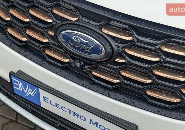 Белый Форд Территори, объемом двигателя 0 л и пробегом 50 тыс. км за 18499 $, фото 64 на Automoto.ua