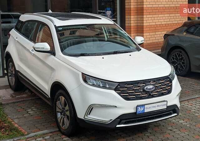 Белый Форд Территори, объемом двигателя 0 л и пробегом 50 тыс. км за 18499 $, фото 68 на Automoto.ua