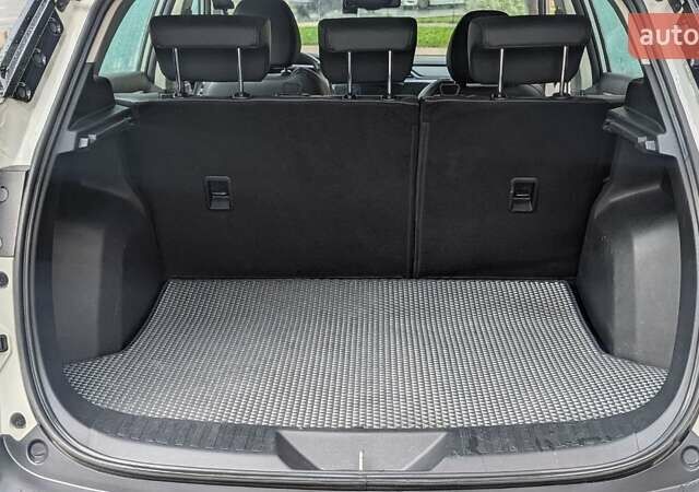 Белый Форд Территори, объемом двигателя 0 л и пробегом 50 тыс. км за 18499 $, фото 12 на Automoto.ua