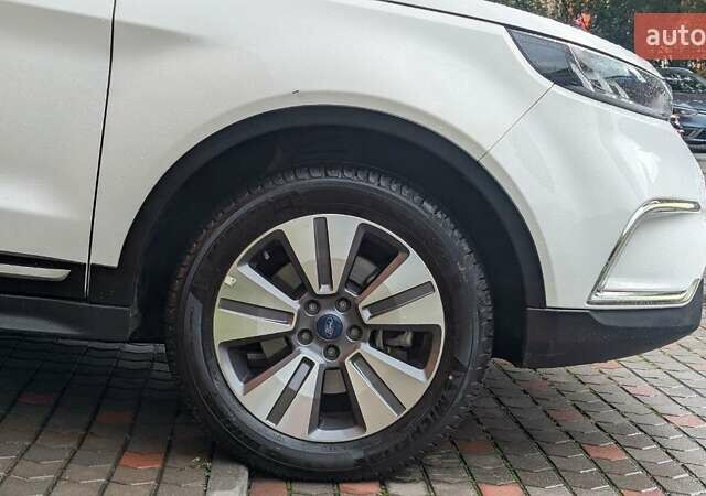 Белый Форд Территори, объемом двигателя 0 л и пробегом 50 тыс. км за 18499 $, фото 62 на Automoto.ua