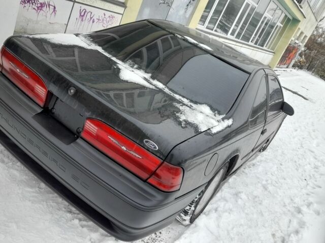 Чорний Форд Тандерберд, об'ємом двигуна 3.8 л та пробігом 212 тис. км за 3000 $, фото 2 на Automoto.ua