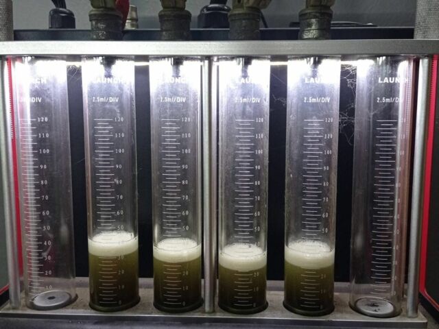 Зелений Форд Тандерберд, об'ємом двигуна 3.8 л та пробігом 10 тис. км за 1950 $, фото 17 на Automoto.ua