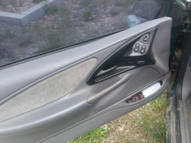 Зелений Форд Тандерберд, об'ємом двигуна 3.8 л та пробігом 10 тис. км за 1950 $, фото 4 на Automoto.ua