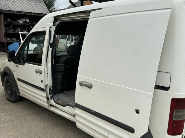 Білий Форд Турнео Коннект, об'ємом двигуна 1.8 л та пробігом 320 тис. км за 1000 $, фото 1 на Automoto.ua