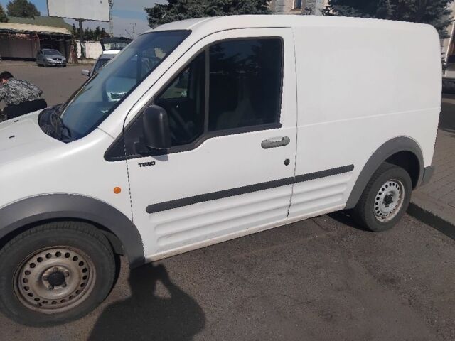 Белый Форд Турнео Коннект, объемом двигателя 1.8 л и пробегом 266 тыс. км за 3000 $, фото 6 на Automoto.ua