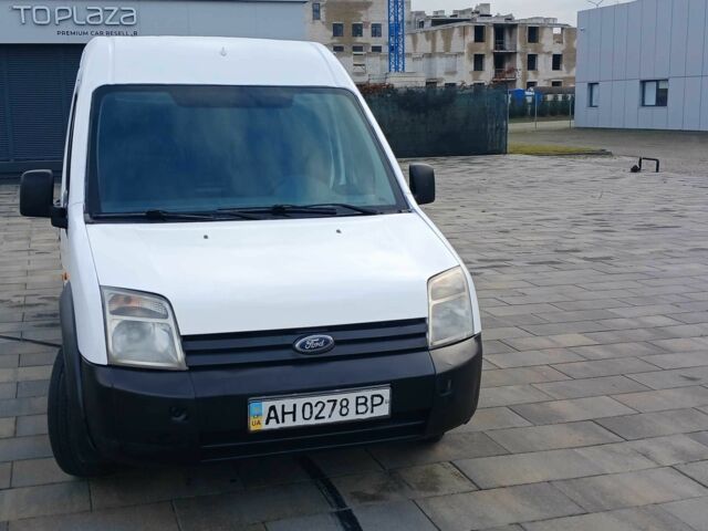 Белый Форд Турнео Коннект, объемом двигателя 1.8 л и пробегом 1000 тыс. км за 4200 $, фото 8 на Automoto.ua