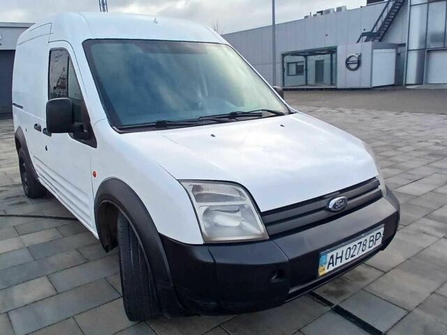 Белый Форд Турнео Коннект, объемом двигателя 1.8 л и пробегом 1000 тыс. км за 4200 $, фото 11 на Automoto.ua