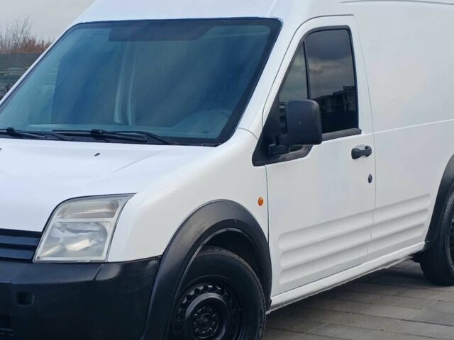 Белый Форд Турнео Коннект, объемом двигателя 1.8 л и пробегом 1000 тыс. км за 4200 $, фото 14 на Automoto.ua