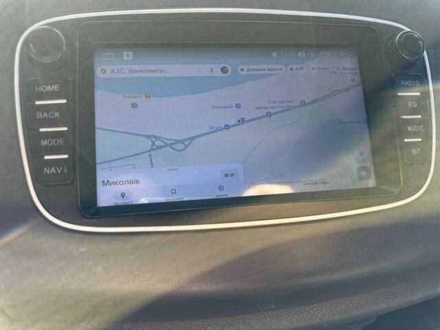 Белый Форд Турнео Коннект, объемом двигателя 1.8 л и пробегом 316 тыс. км за 5500 $, фото 5 на Automoto.ua