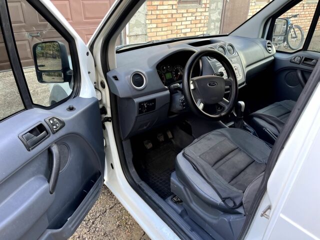 Форд Турнео Коннект 2013 у Запоріжжя на Automoto.ua Білий Форд Турнео Коннект, об'ємом двигуна 1.8 л та пробігом 314 тис. км за 5300 $, фото 13 на Automoto.ua