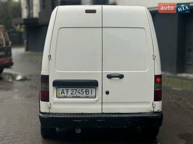 Білий Форд Турнео Коннект, об'ємом двигуна 1.8 л та пробігом 240 тис. км за 1750 $, фото 7 на Automoto.ua