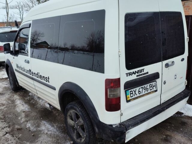 Белый Форд Турнео Коннект, объемом двигателя 1.8 л и пробегом 516 тыс. км за 3600 $, фото 2 на Automoto.ua